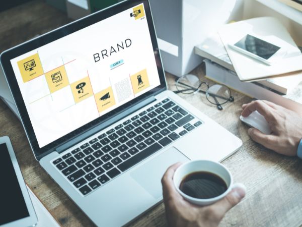 Brand Identity คืออะไร? ส่วนประกอบที่สร้างความเป็นตัวตนให้แบรนด์