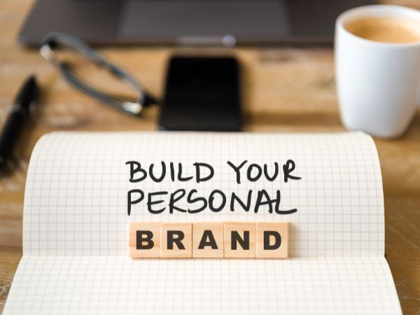 ความหมายและความสำคัญของ การทำ Personal Branding